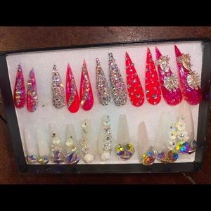press on nails